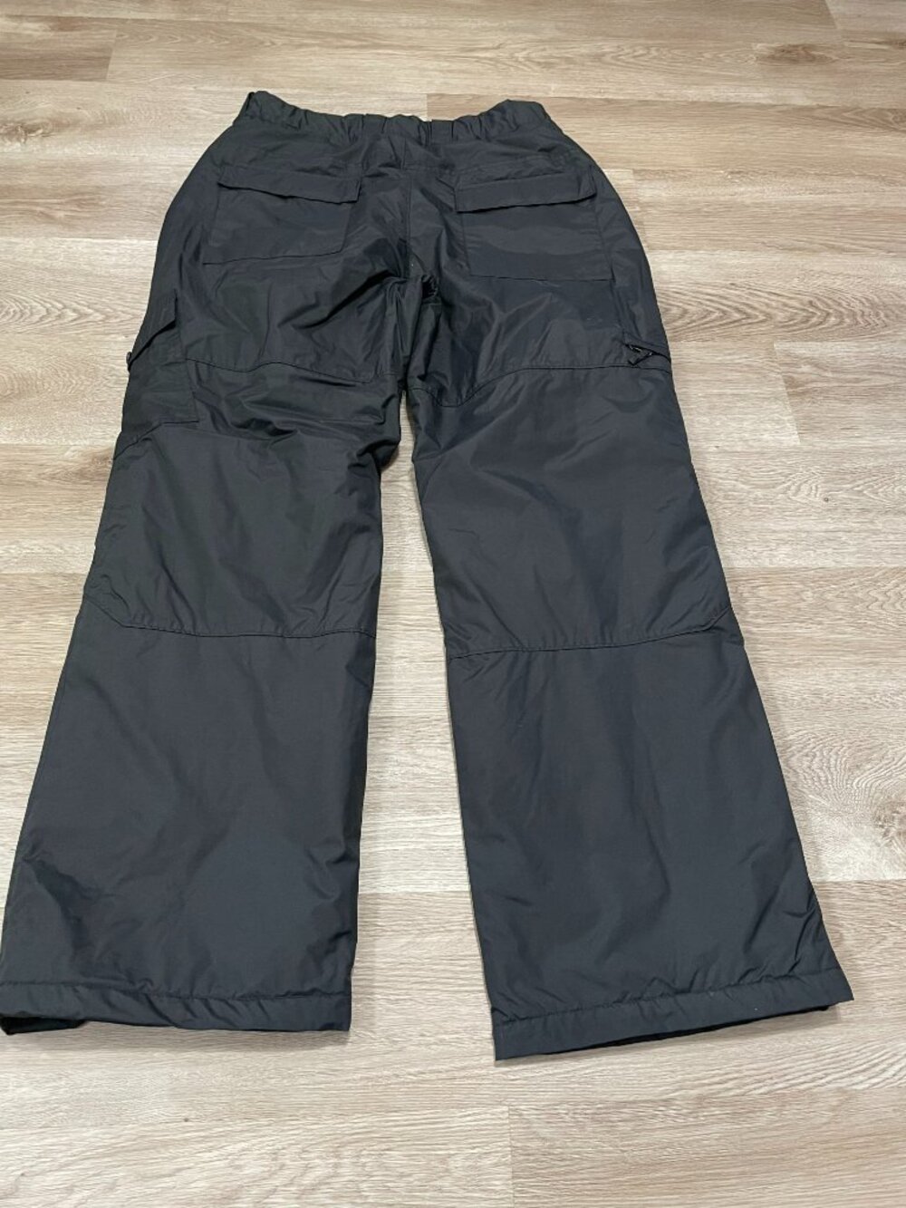 Outdoor Pants - Picture 4 of 14